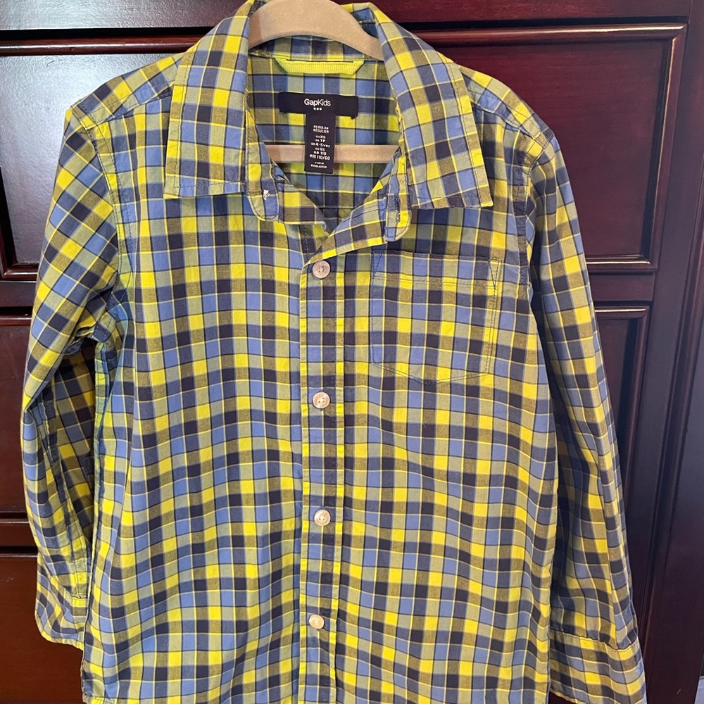 Boys button down long sleeve shirt
